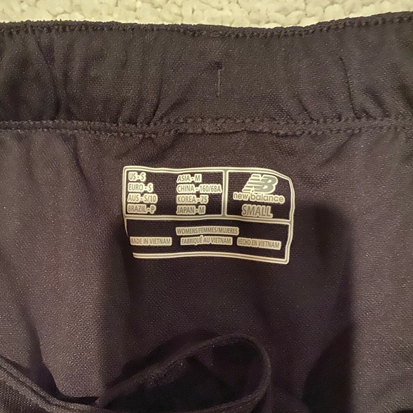 New balance Athletic shorts ☀️ 2 for 15$ ☀️ - Picture 3 of 3